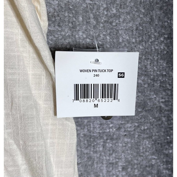 Falls Creek Short Sleeve Woven Pintuck Ruffle Pleated Top Womens Size Medium NWT - Picture 4 of 15